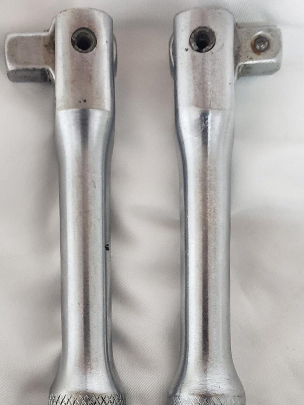 VINTAGE LOT OF 2 WALDEN 4032 1/2" FLEX-HEAD BREAKER BAR